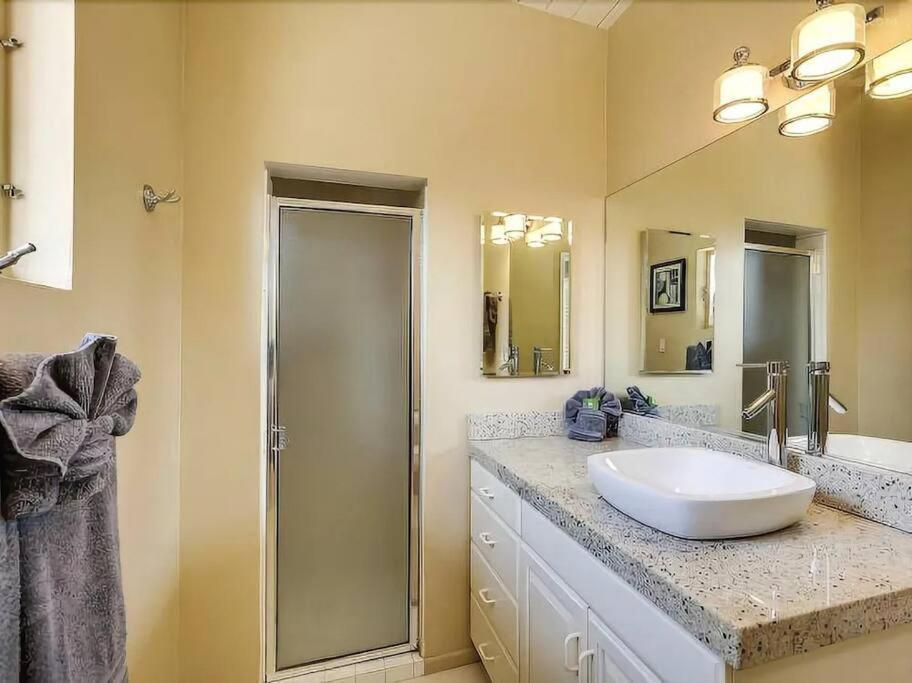 Serene 4 Bed 3 Bath Heated Pool Natural Backyard Heart Of Palm Springs Exteriér fotografie